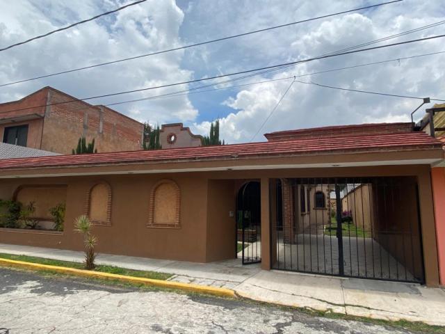 #676 - Casa para Venta en Tecámac - MC