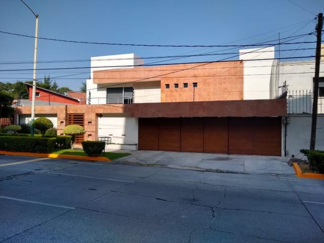 #695 - Casa para Venta en Naucalpan de Juárez - MC