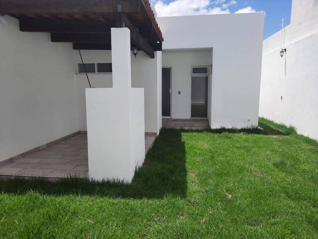 #844 - Casa para Venta en Tequisquiapan - QT - 2