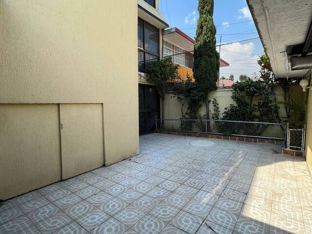 Casa para Venta en Naucalpan de Juárez - 2