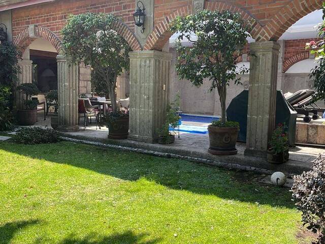 Casa para Venta en Miguel Hidalgo - 2
