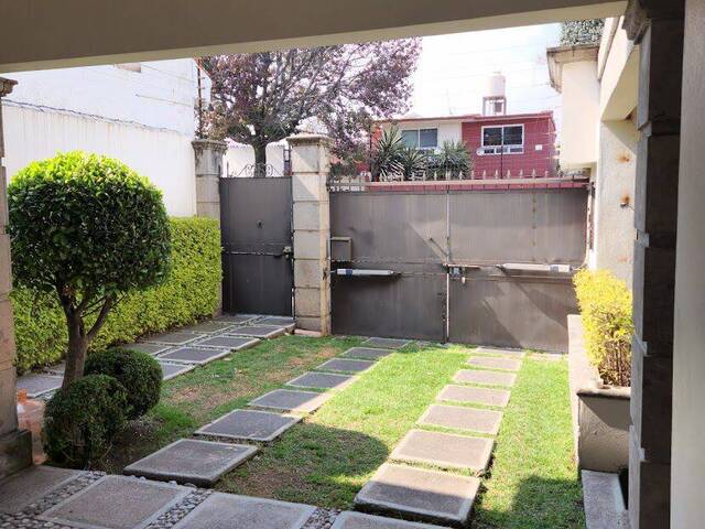 Casa para Venta en Naucalpan de Juárez - 3