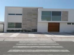 #391 - Casa para Alquiler en Querétaro - QT